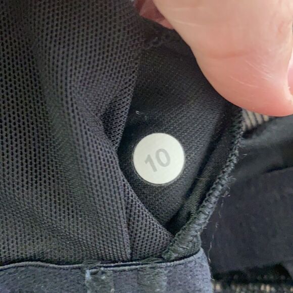 Lululemon Power Y Tank Gray Tan Straps Size 10 - Picture 10 of 11